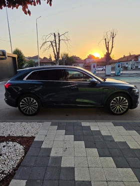 Audi E-Tron 50 quattro, снимка 6
