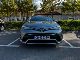 Toyota Avensis 1.6 D4d Executive, снимка 3