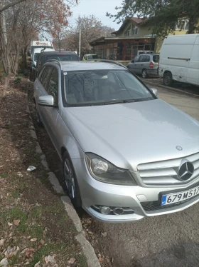 Mercedes-Benz C 220, снимка 2