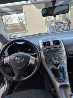 Toyota Auris 2.0  | Mobile.bg    8