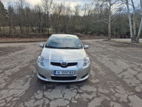 Toyota Auris 2.0 , снимка 2