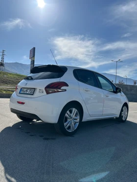 Peugeot 208 1.2 Pure Tech Euro6   | Mobile.bg    2