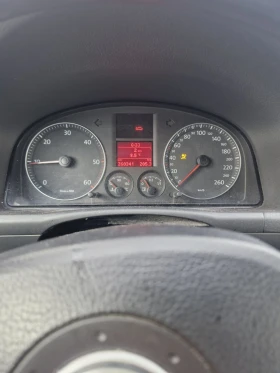 VW Touran 1.9 TDI / 7 места - 2200 € / 4302.83 лв. - 60291489 6