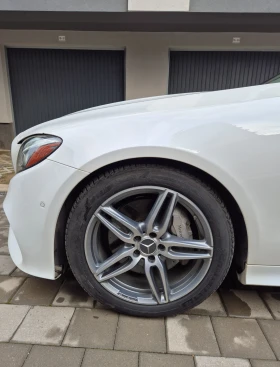 Mercedes-Benz E 400, снимка 15 - Автомобили и джипове - 53635925