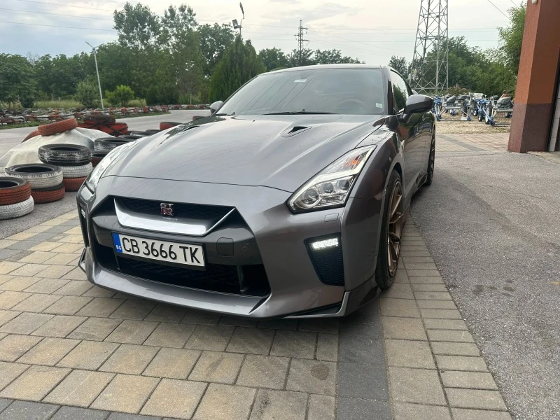 Nissan Gt-r, снимка 2 - Автомобили и джипове - 41478337