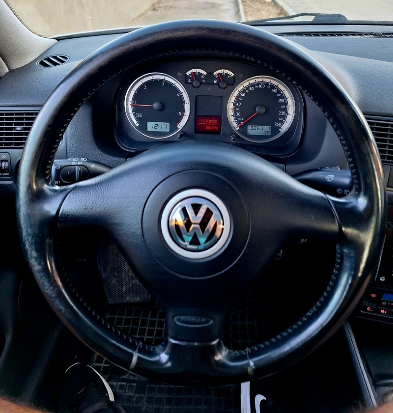 VW Golf 1.9 tdi 101 hp 4motion, снимка 9 - Автомобили и джипове - 46241411