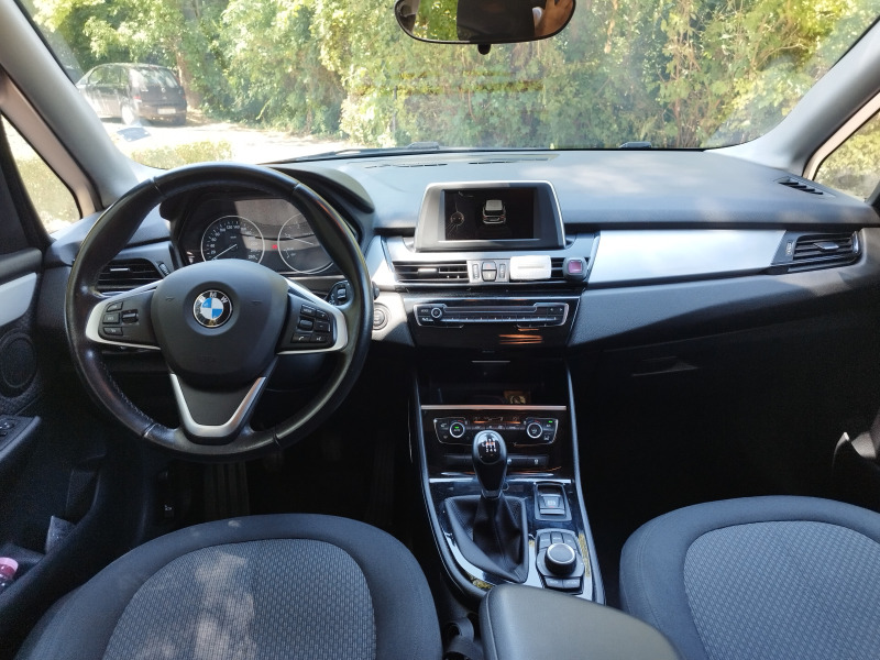 BMW 2 Active Tourer, снимка 9 - Автомобили и джипове - 46406719
