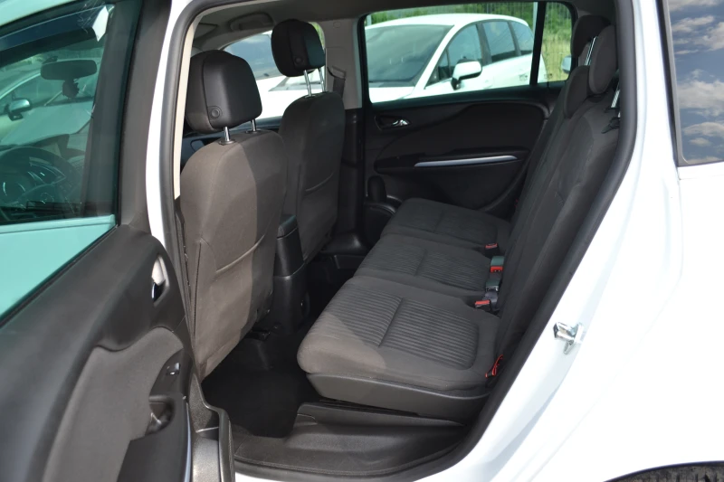 Opel Zafira 1.6-TOURER-METAN, снимка 9 - Автомобили и джипове - 46539842