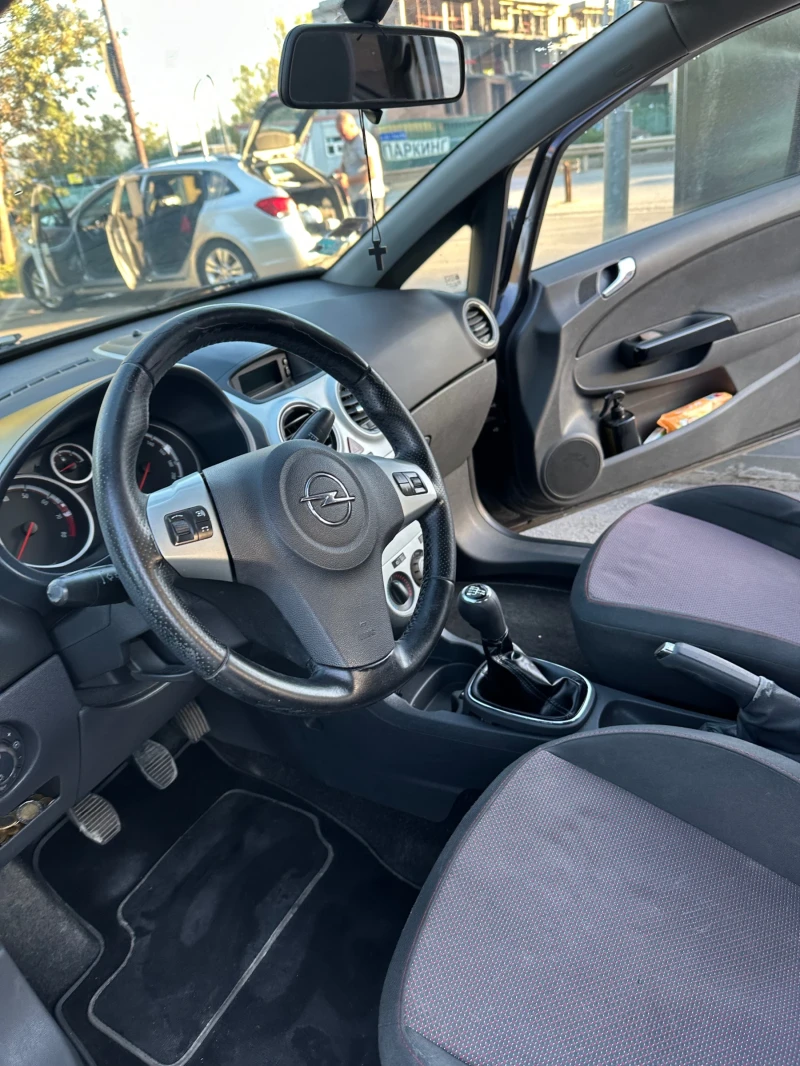 Opel Corsa, снимка 5 - Автомобили и джипове - 47388495