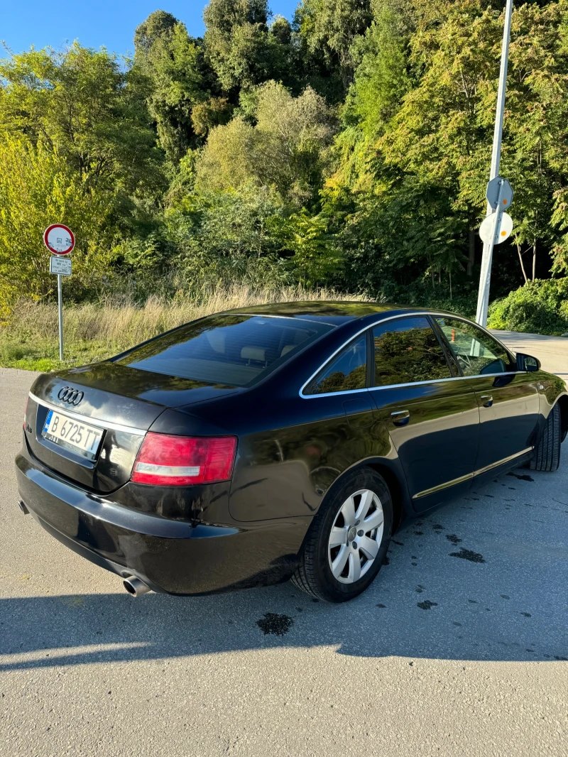 Audi A6 2.4i, снимка 4 - Автомобили и джипове - 47498539