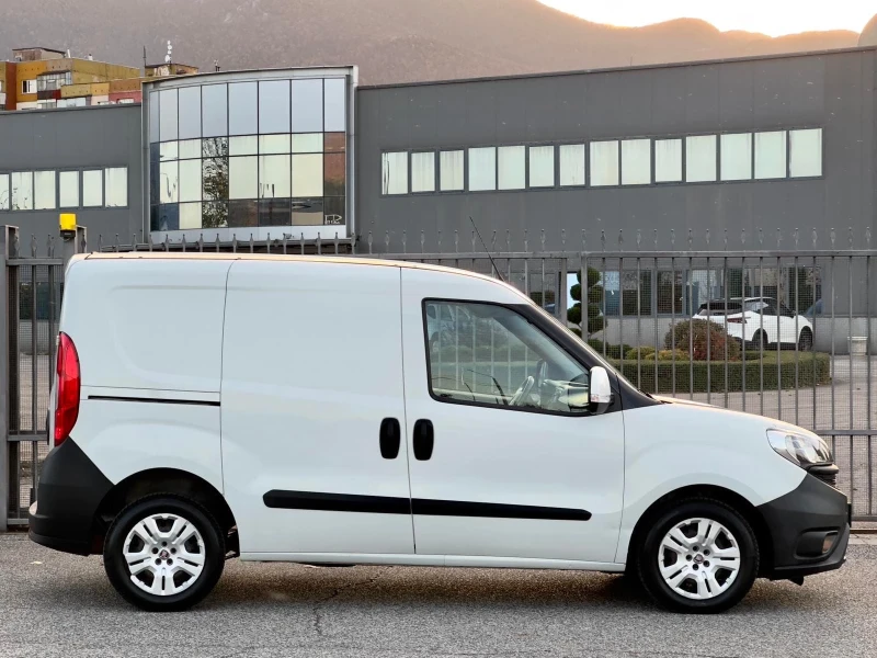 Fiat Doblo 1.3 MULTIJET , снимка 4 - Автомобили и джипове - 47699556