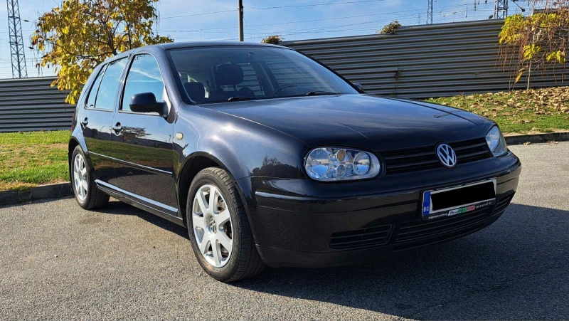 VW Golf GTI, снимка 3 - Автомобили и джипове - 48180284