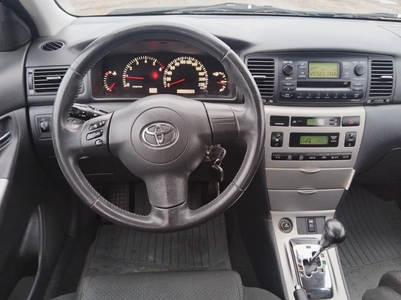 Toyota Corolla 1.4 D4D * АВТОМАТИК* , снимка 13 - Автомобили и джипове - 48200617