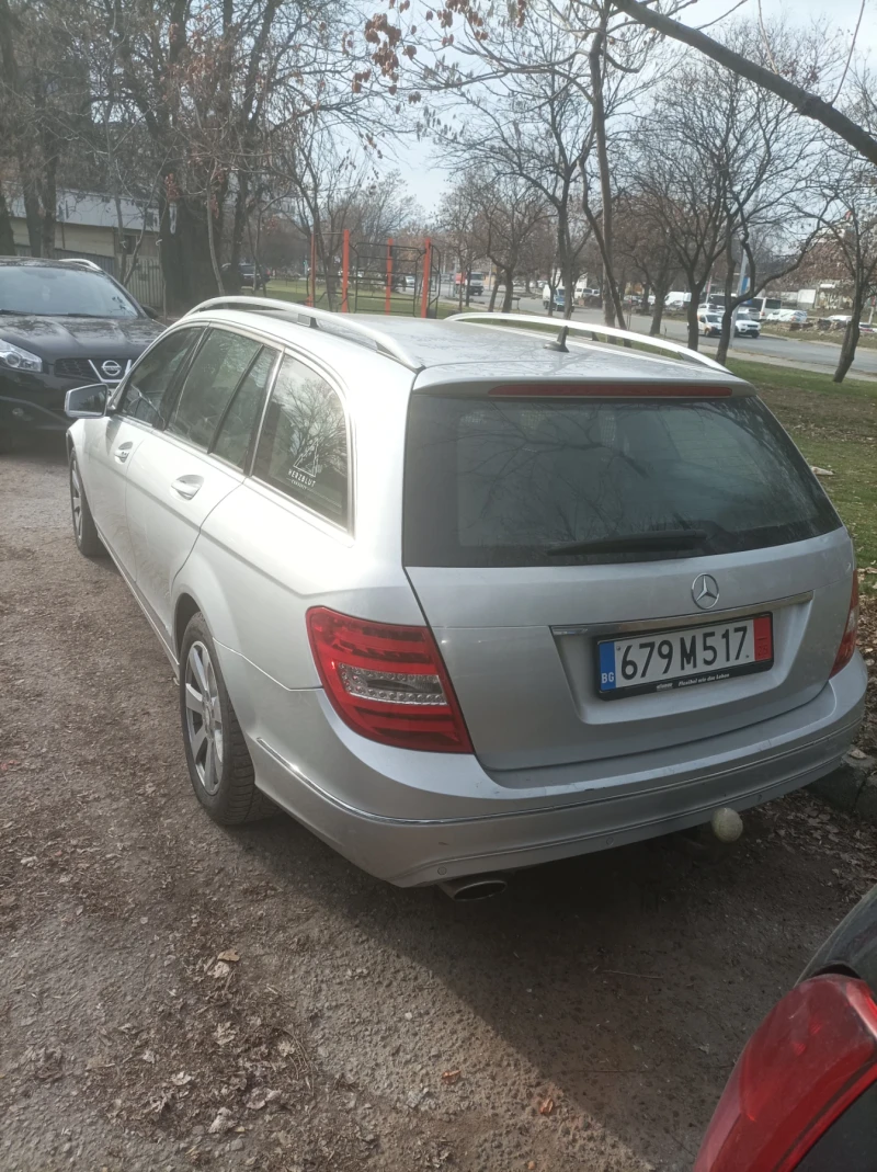 Mercedes-Benz C 220, снимка 3 - Автомобили и джипове - 48605087