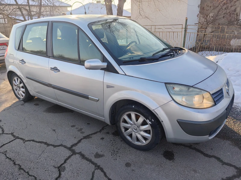 Renault Scenic, снимка 2 - Автомобили и джипове - 48740931