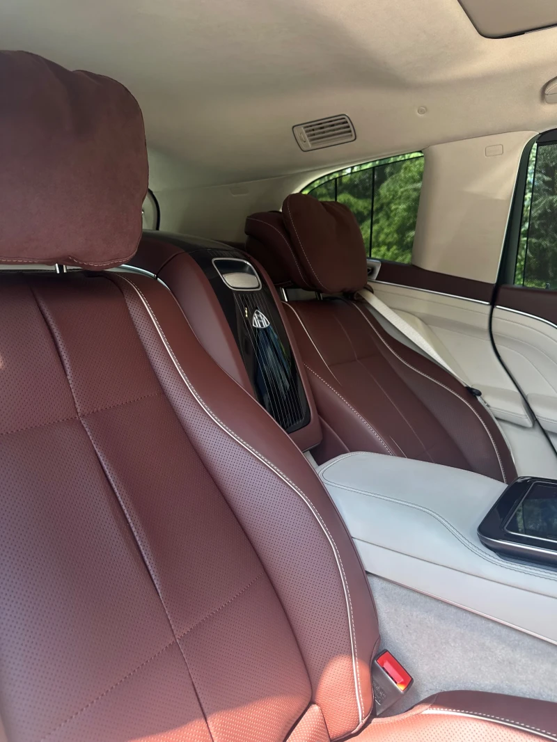 Mercedes-Benz GLS 600 Maybach, снимка 8 - Автомобили и джипове - 50417514