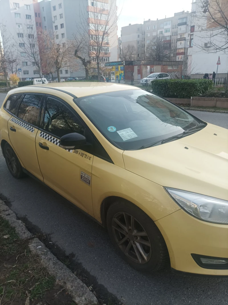 Ford Focus, снимка 6 - Автомобили и джипове - 52627847