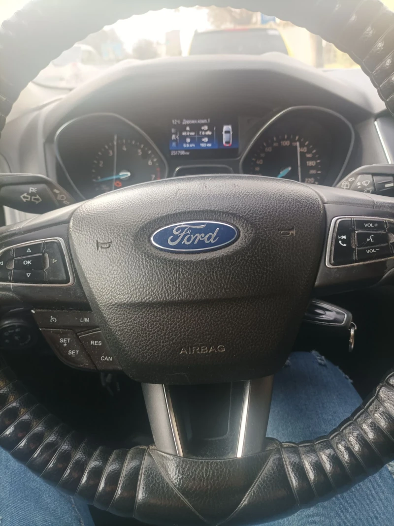 Ford Focus, снимка 2 - Автомобили и джипове - 52627847