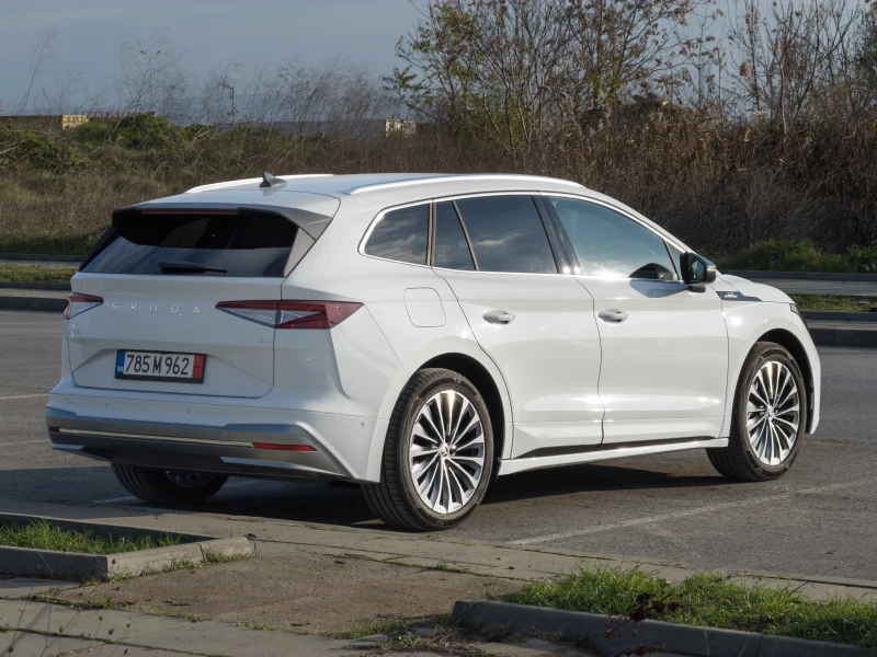 Skoda Enyaq 85 L&K + MAX, снимка 6 - Автомобили и джипове - 53123900