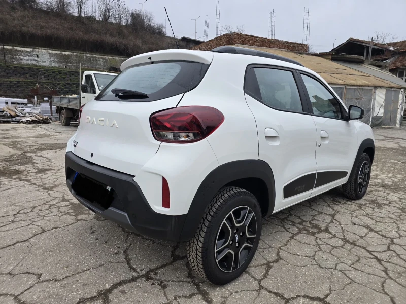 Dacia Spring Expression 45, 8100km, снимка 5 - Автомобили и джипове - 53419195