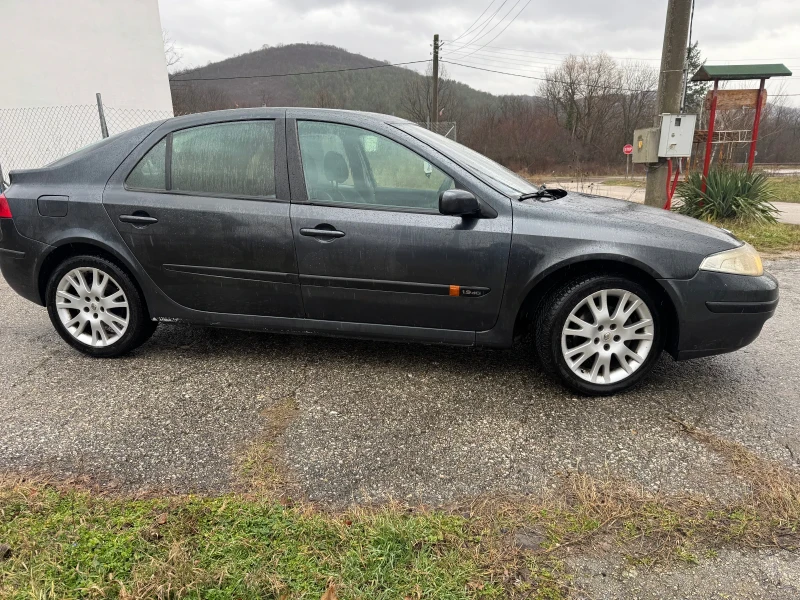 Renault Laguna 1.9 dci, снимка 6 - Автомобили и джипове - 53487070