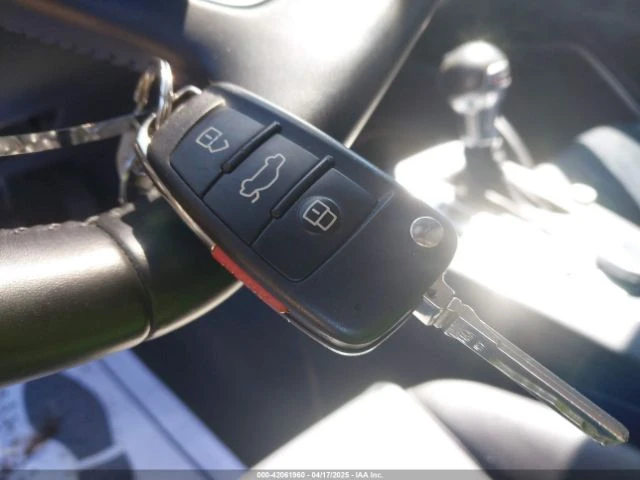 Audi A3 2.0T PREMIUM - изображение 10