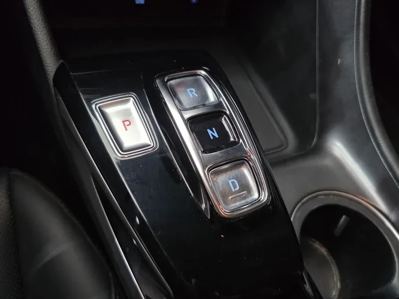 Hyundai Sonata 2.0 Lpg Style, снимка 9 - Автомобили и джипове - 55953018