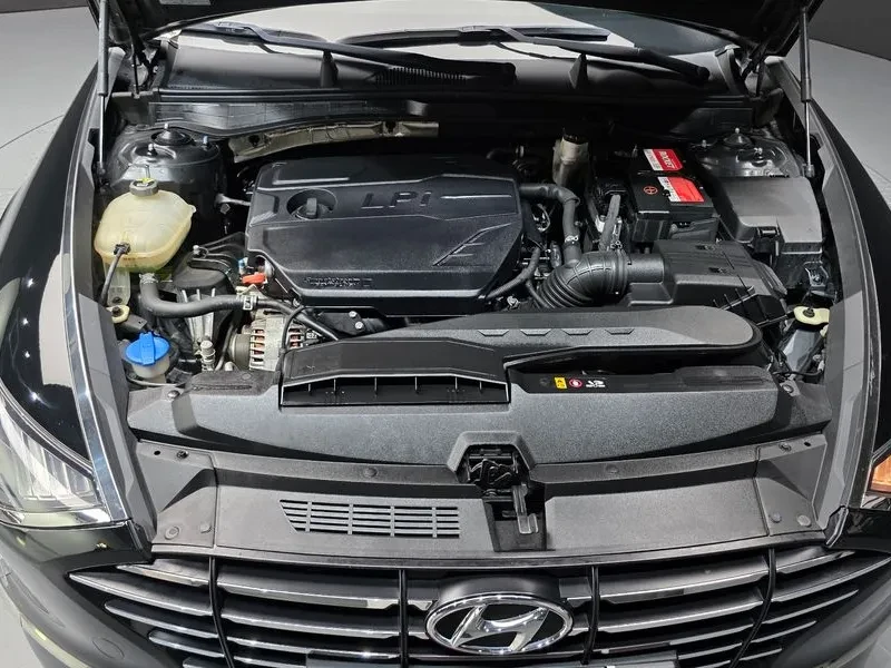 Hyundai Sonata 2.0 Lpg Style, снимка 6 - Автомобили и джипове - 55953018
