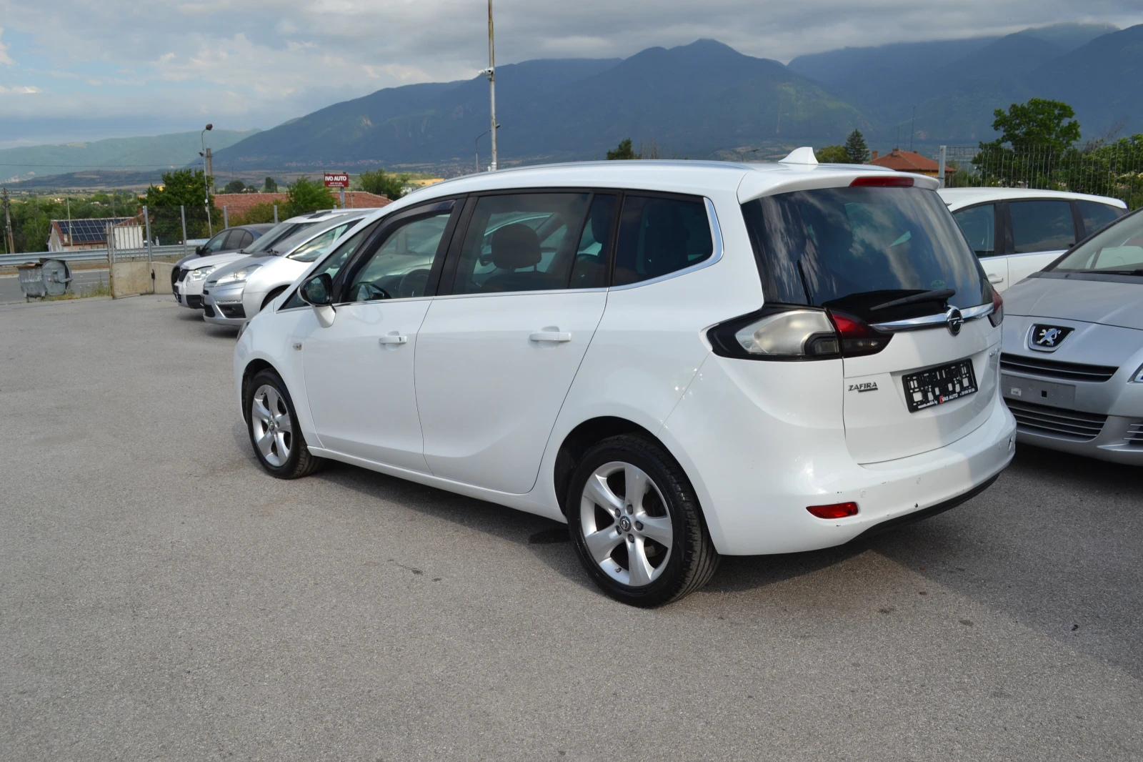 Opel Zafira 1.6-TOURER-METAN - изображение 6
