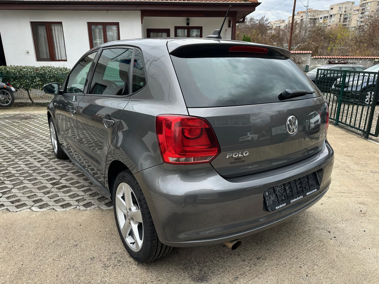 VW Polo 1.6i BI-Fuel.HIGHLINE. - изображение 6