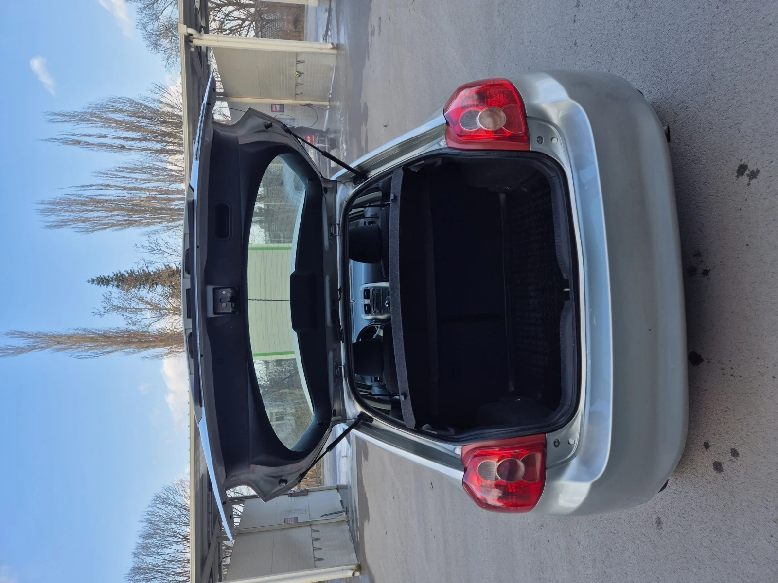 Toyota Auris 2.0  - изображение 6