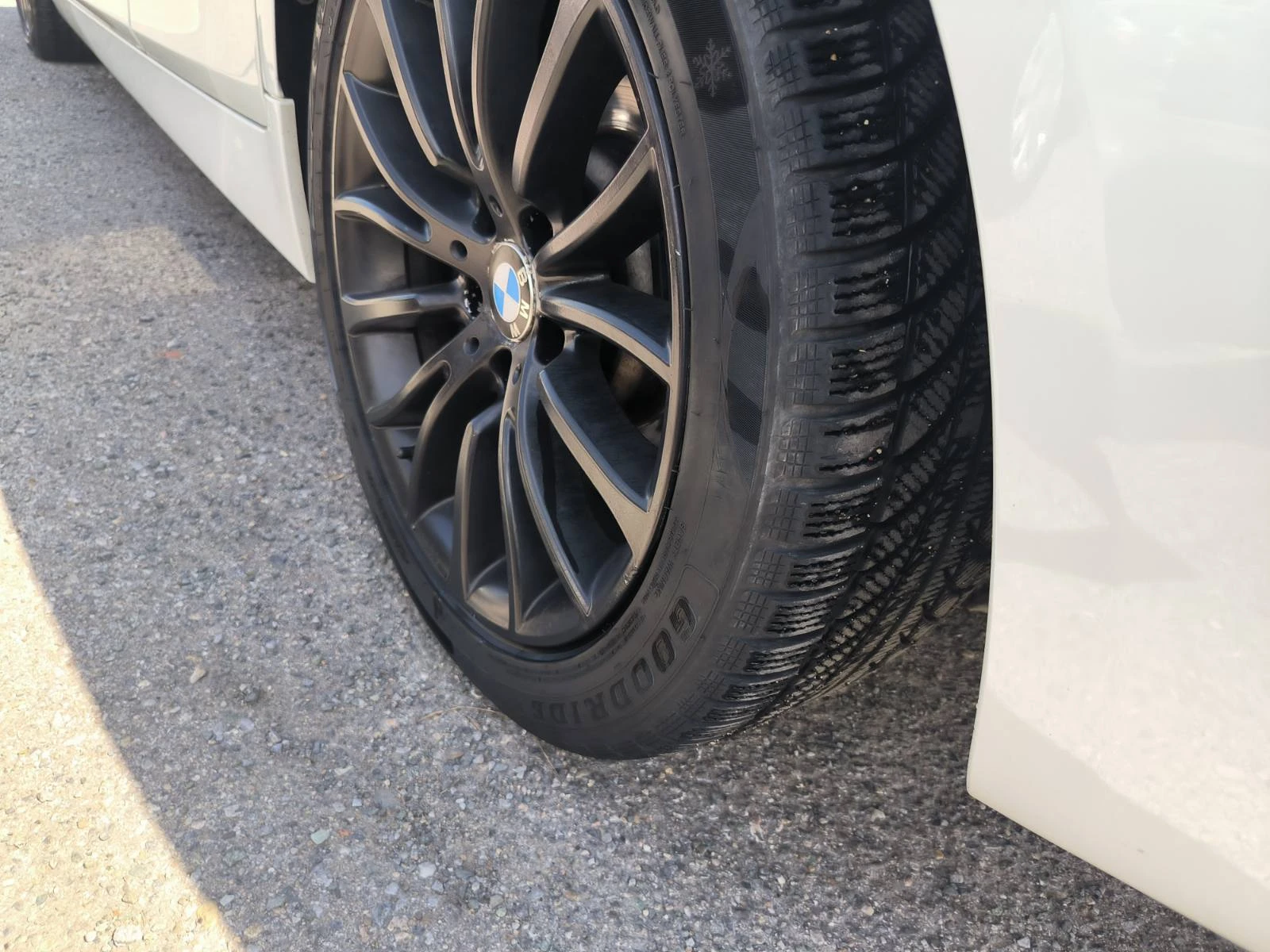 BMW 530 X-drive-Luxury-Navi-Euro-6B - изображение 7