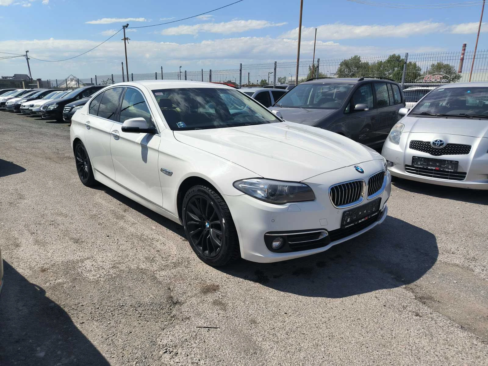 BMW 530 X-drive-Luxury-Navi-Euro-6B - изображение 2