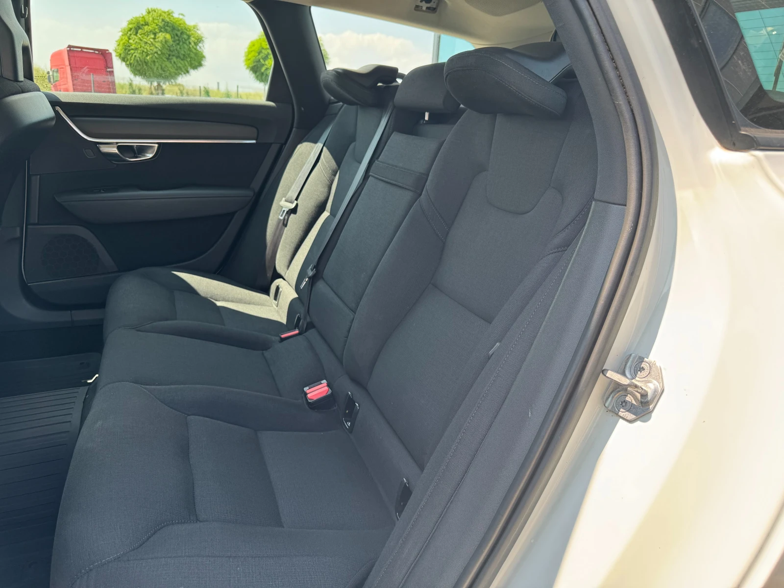 Volvo V90 | Mobile.bg   13