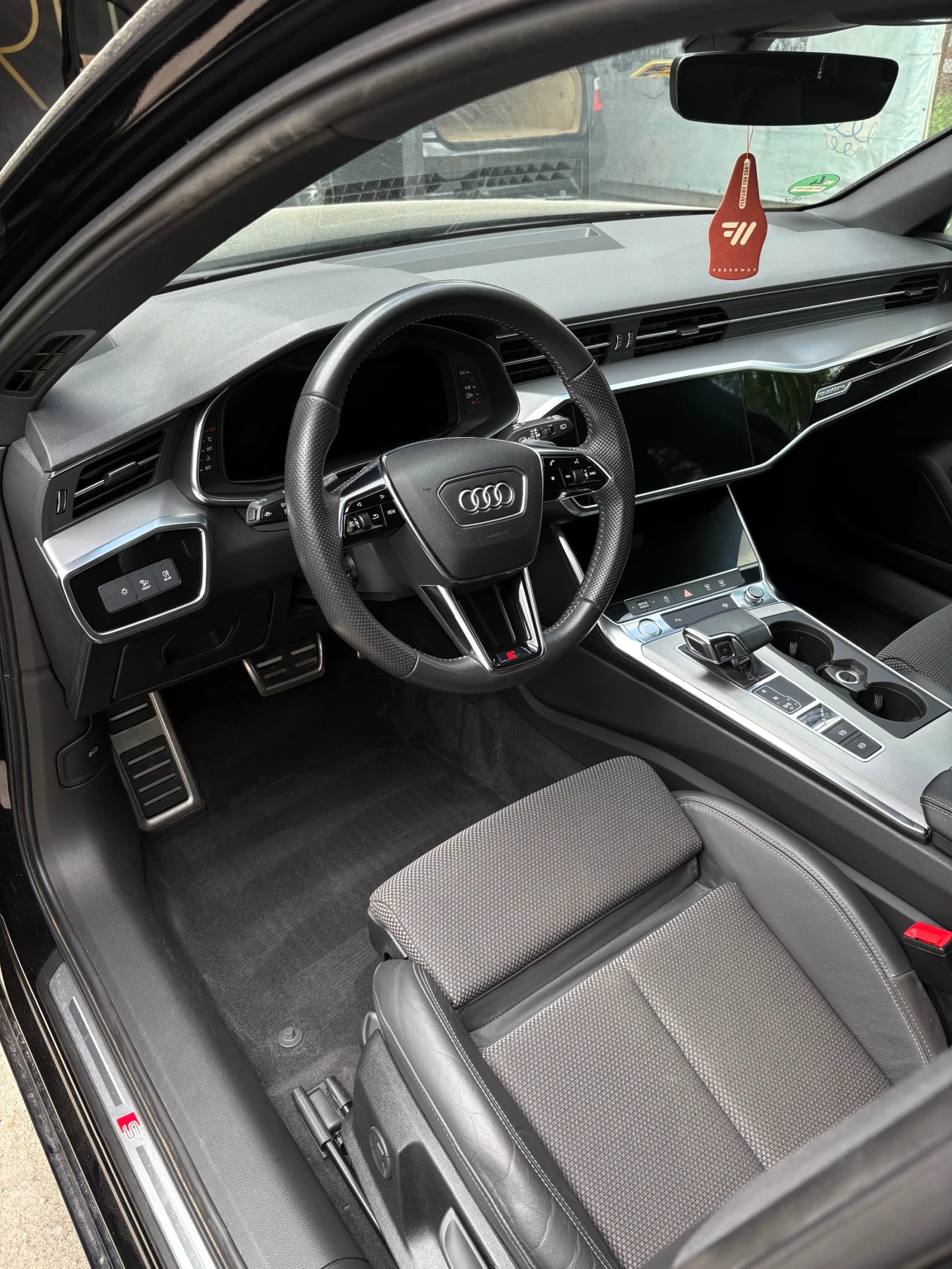 Audi A6 50 TDI / S-line / Mild Hybrid/ Matrix/ Panorama - изображение 9