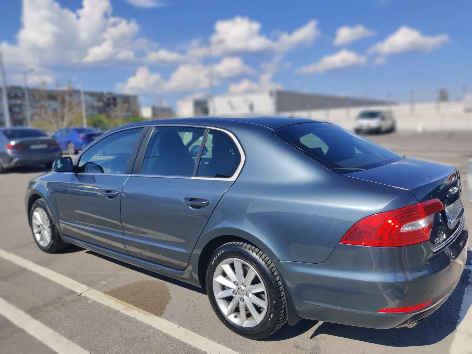 Skoda Superb 2.0TDI, 170HP, 4х4, 6DSG, пълна сервизна история - изображение 2