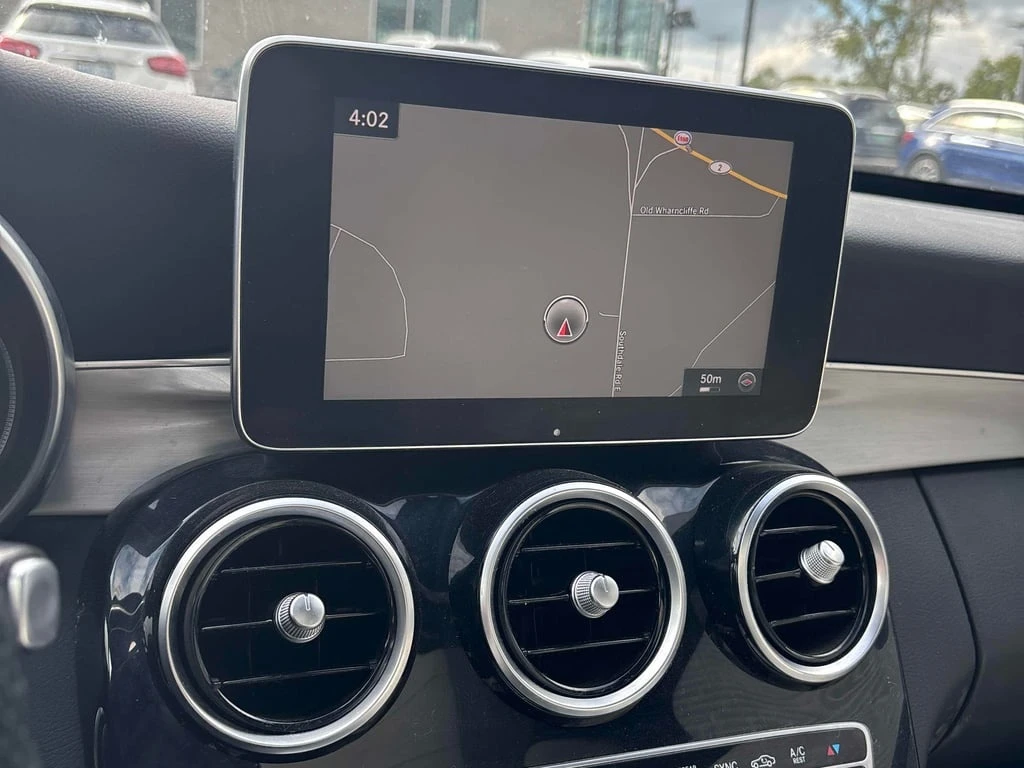 Mercedes-Benz C 300 * CARFAX * БЕЗ ПЪРВОНАЧАЛНА ВНОСКА - изображение 9