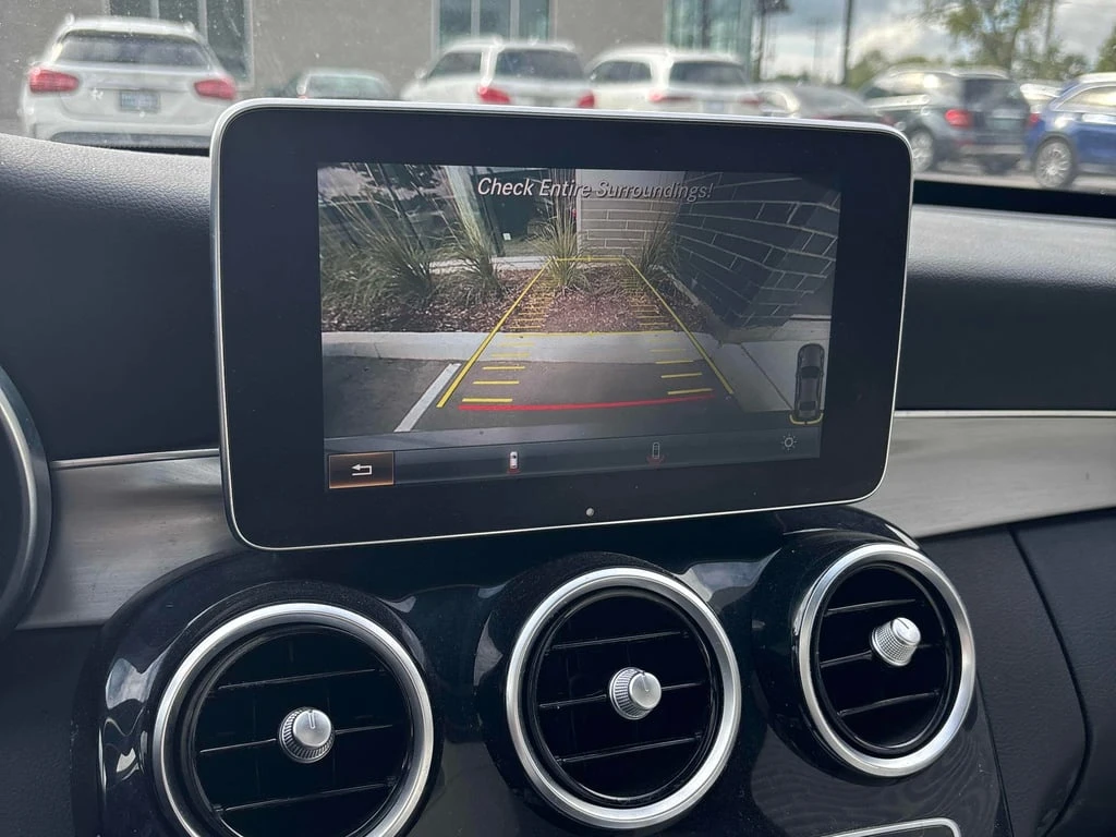 Mercedes-Benz C 300 * CARFAX * БЕЗ ПЪРВОНАЧАЛНА ВНОСКА - изображение 10