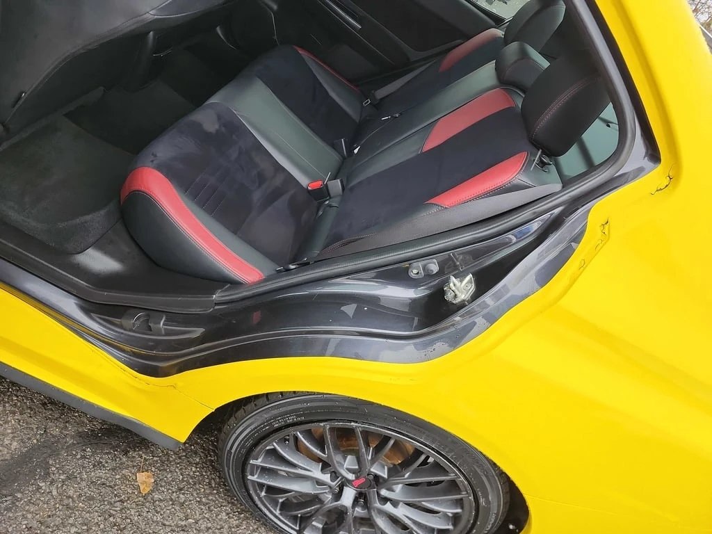 Subaru WRX * 4dr Sdn STI Man * CARFAX *    | Mobile.bg   16