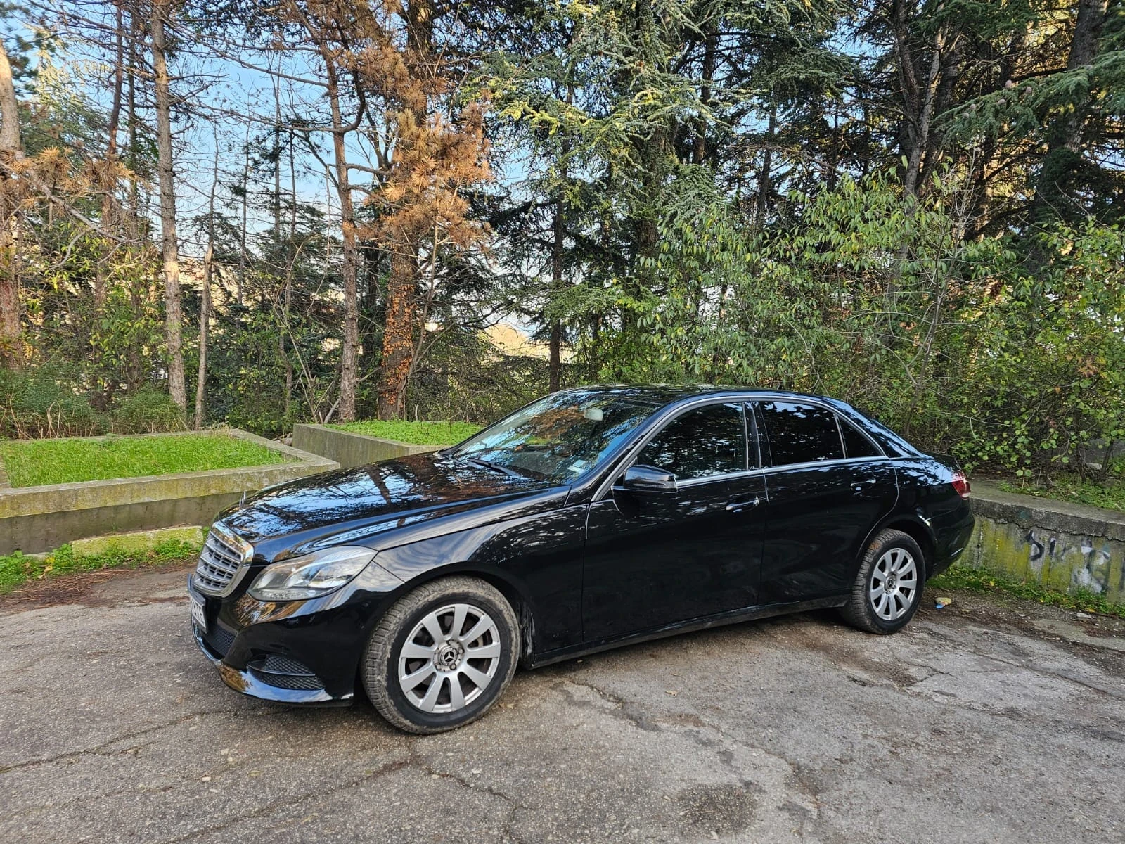 Mercedes-Benz E 200  - изображение 3