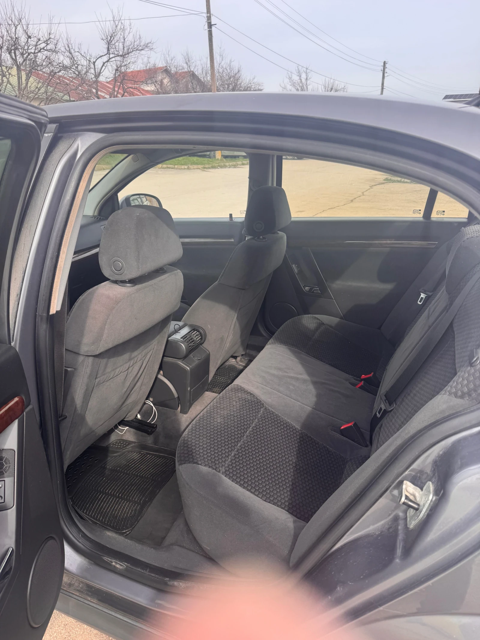 Opel Vectra 2.0 DTI (101 кс), снимка 5 - Автомобили и джипове - 53755979