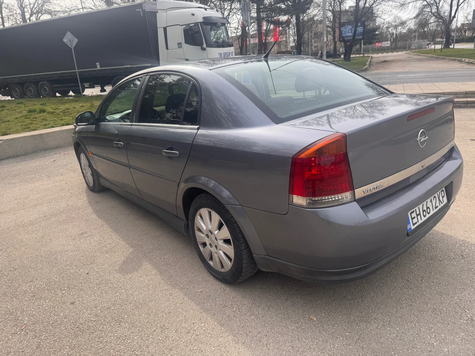 Opel Vectra 2.0 DTI (101 кс), снимка 4 - Автомобили и джипове - 53755979