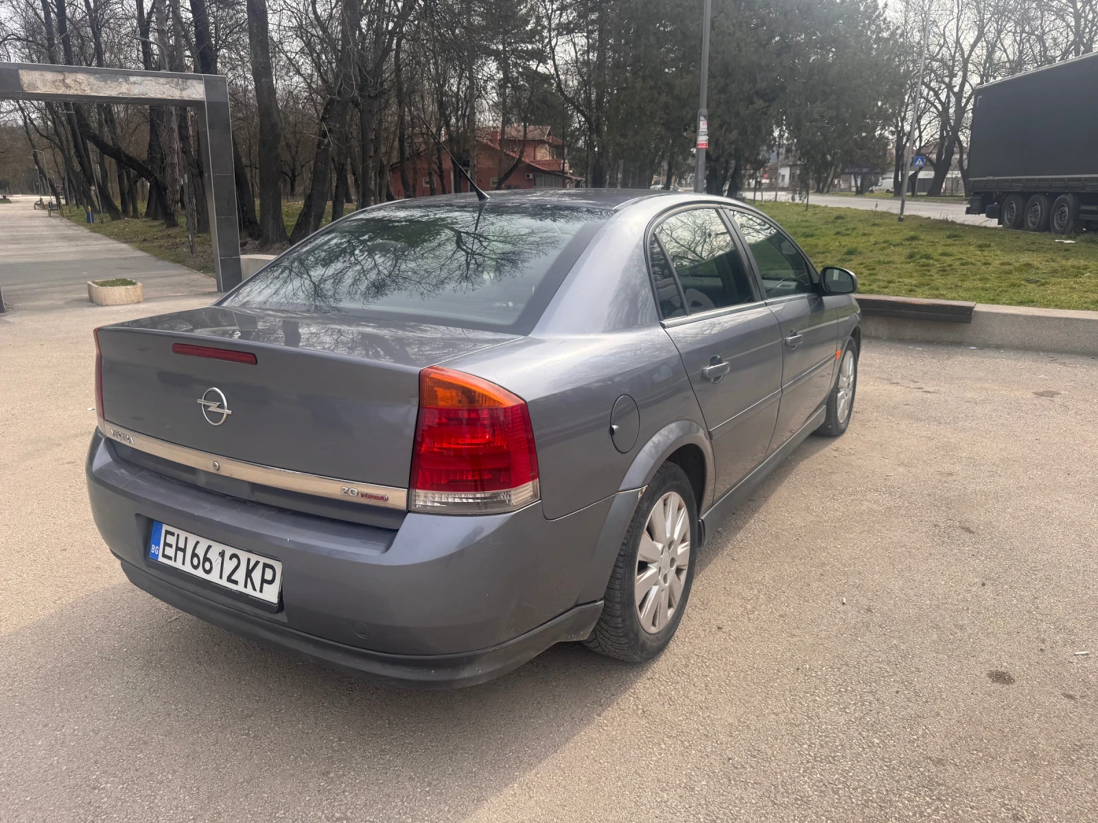 Opel Vectra 2.0 DTI (101 кс), снимка 3 - Автомобили и джипове - 53755979