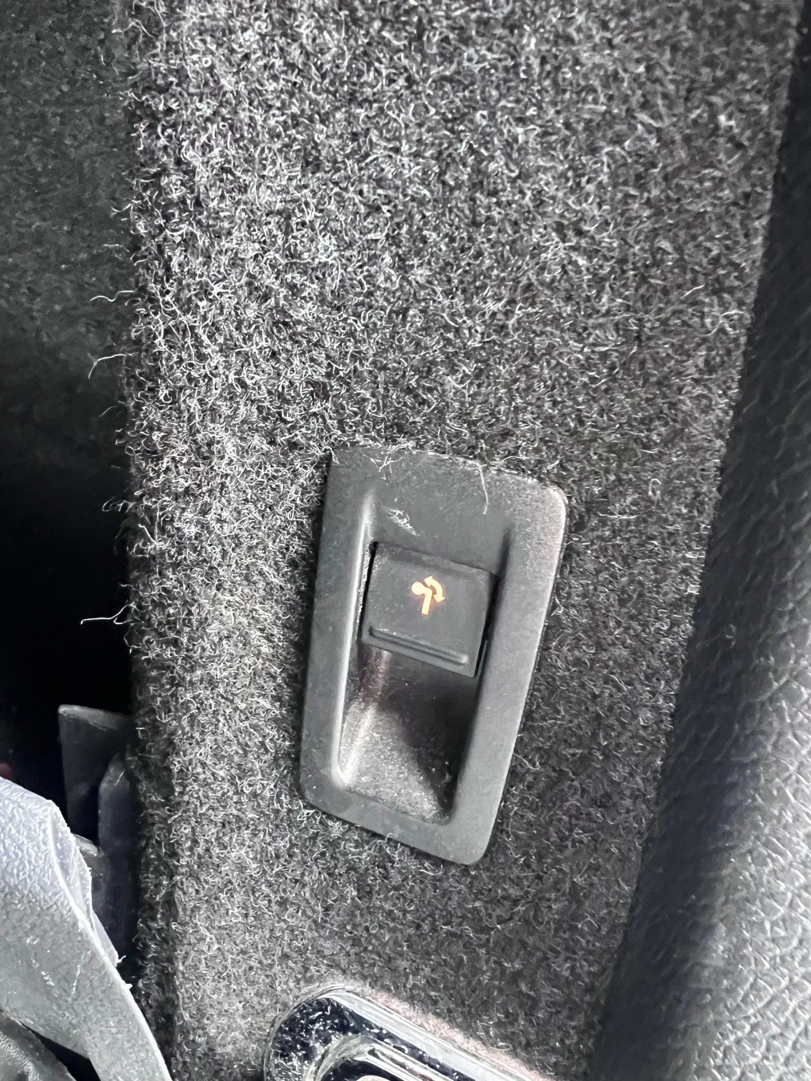 VW Passat Обслужен !! Full! Теглич! Печка!, снимка 7 - Автомобили и джипове - 53928584