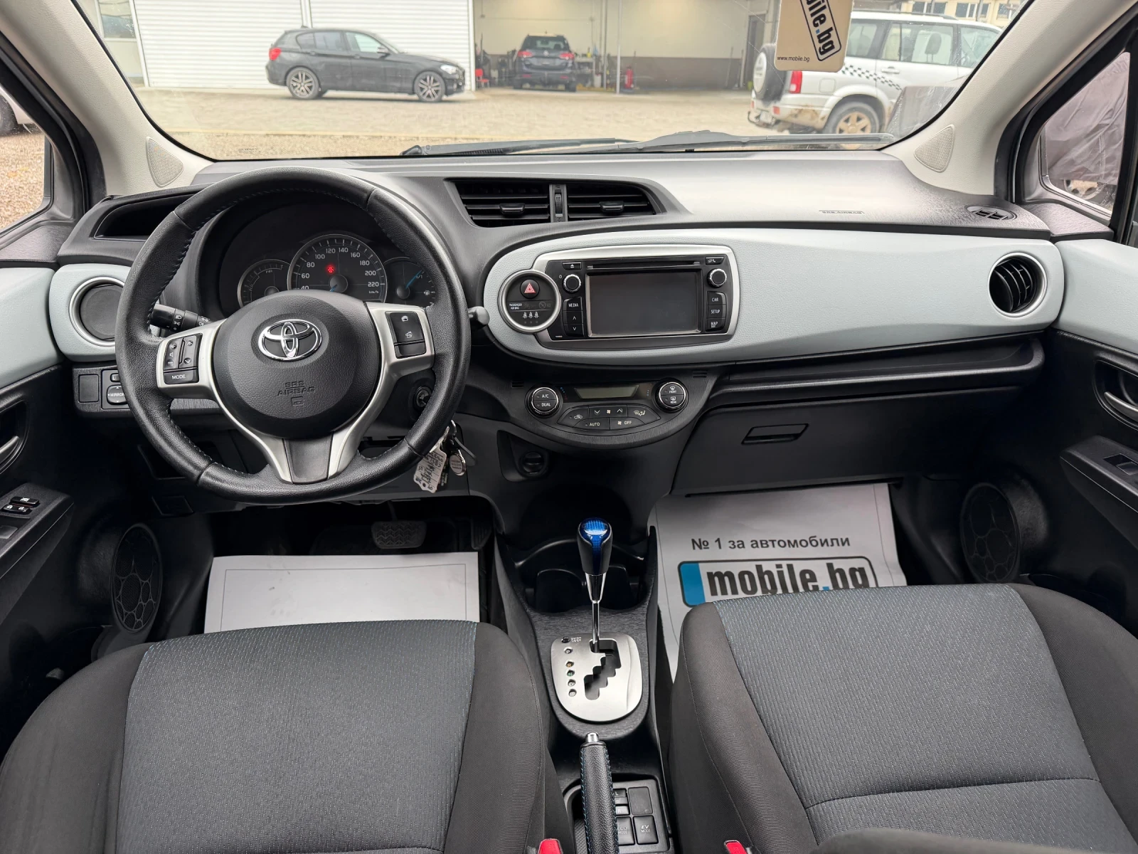 Toyota Yaris 1.5i/hybrid/NAVI/EVRO5B/, снимка 7 - Автомобили и джипове - 54071878