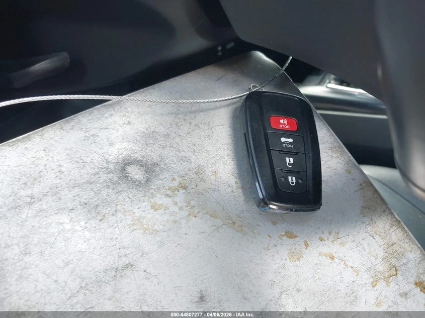 Toyota Camry 2.5L I-4 DI, DOHC, VVT, 203HP Front Wheel Drive | Mobile.bg � ����������� 11