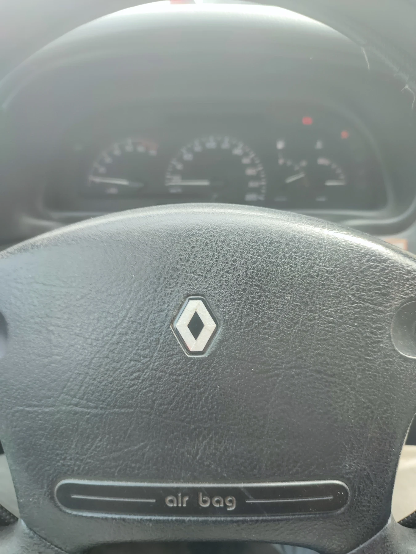 Renault Laguna, снимка 5 - Автомобили и джипове - 54358510