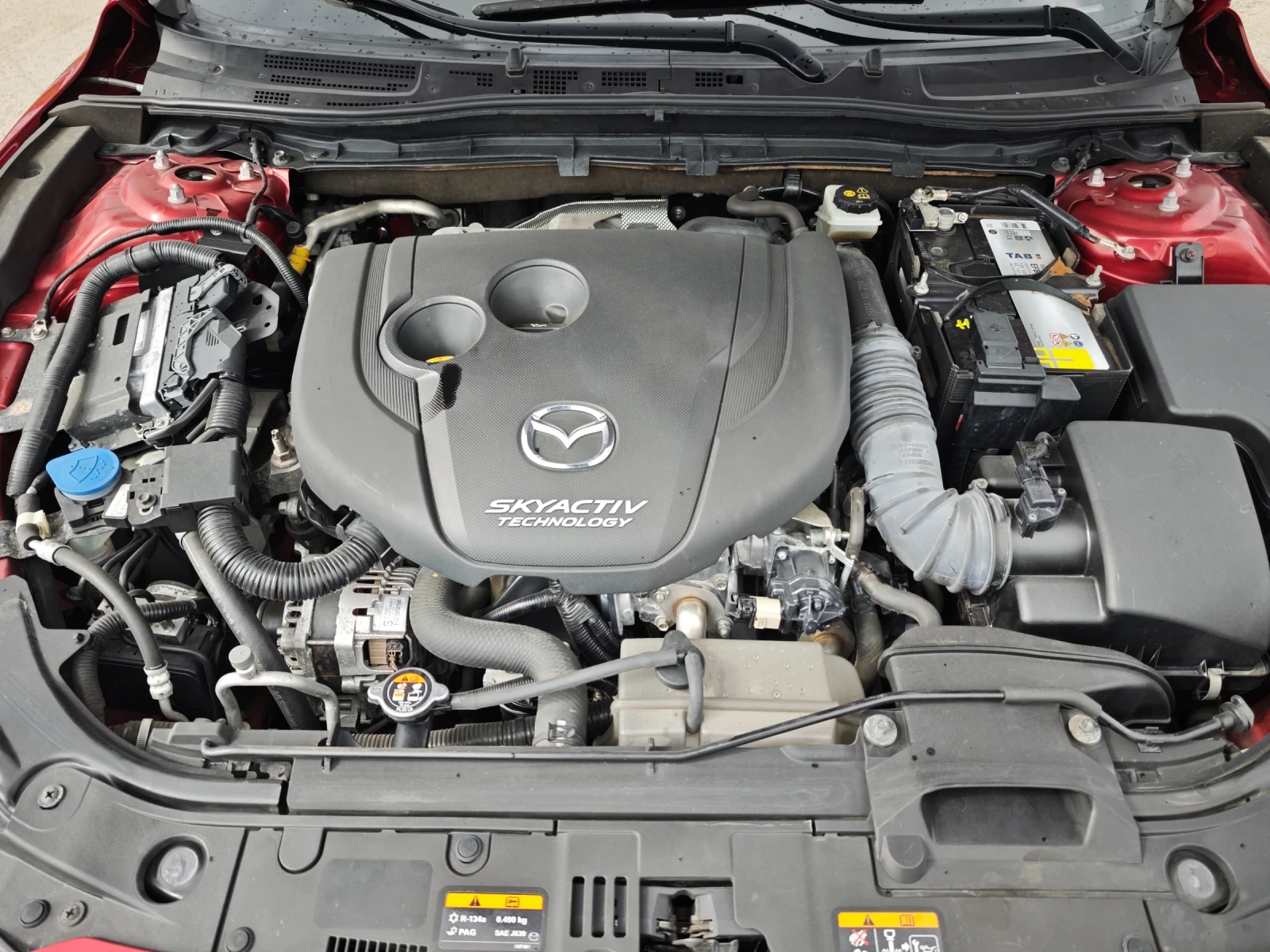 Mazda 3 2.2d-SKYACTIVE, снимка 16 - Автомобили и джипове - 54395584