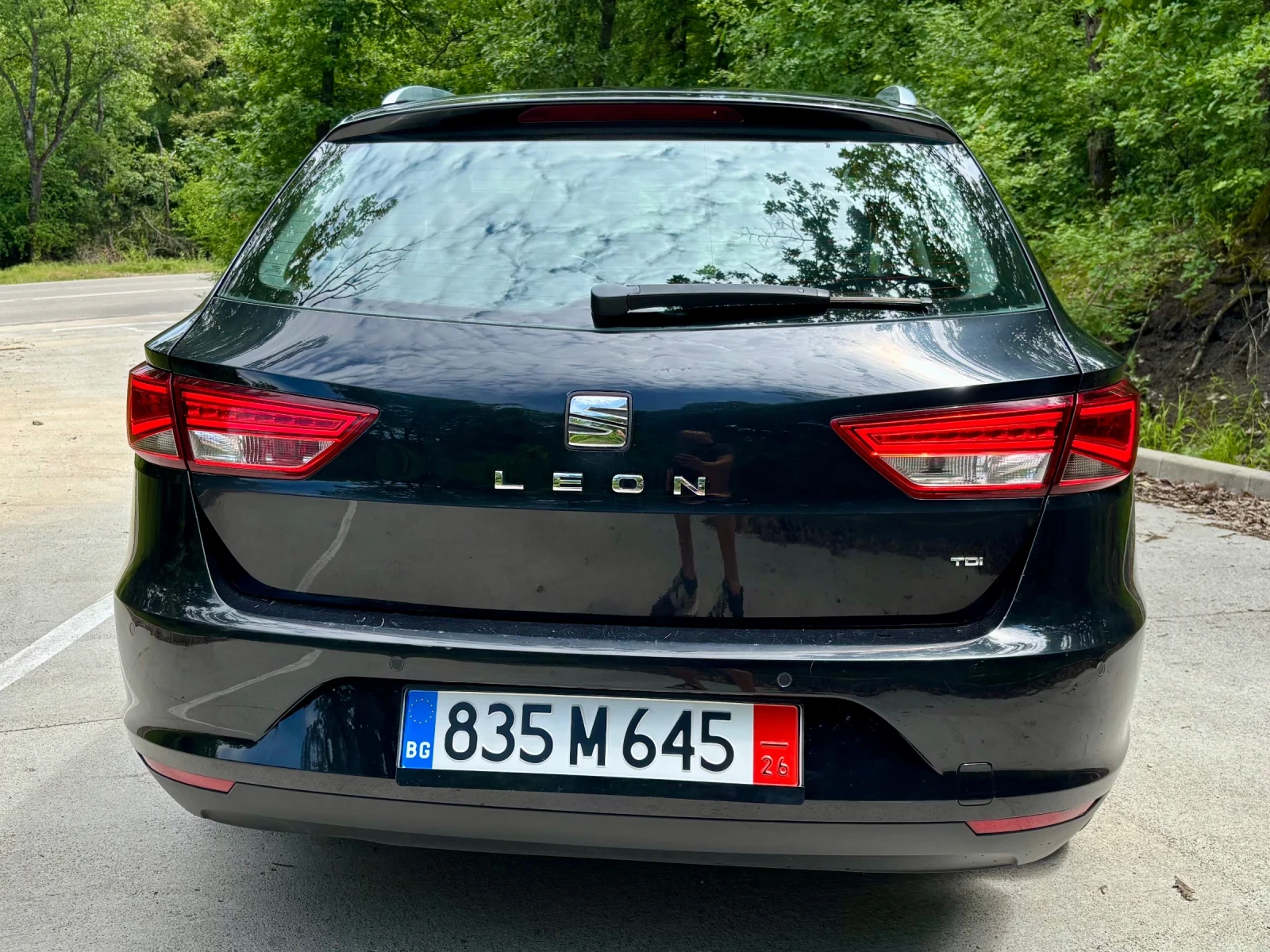 Seat Leon, снимка 5 - Автомобили и джипове - 54606943