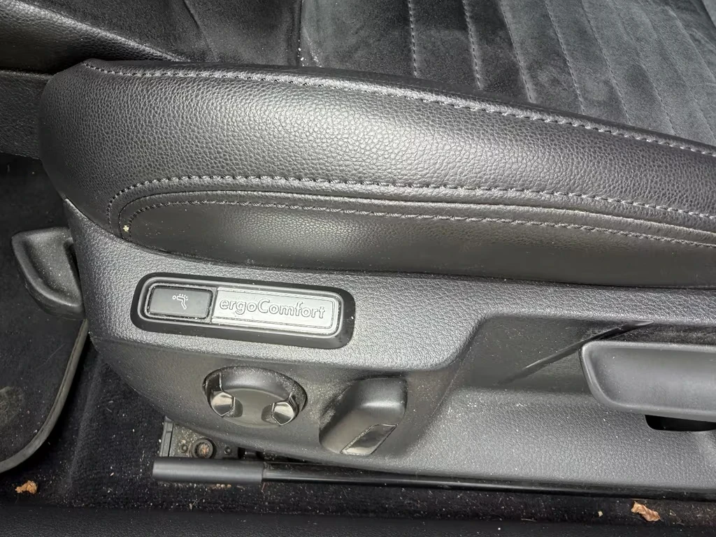 VW Passat Highline 2.0 tdi DSG 190ps DK, снимка 8 - Автомобили и джипове - 54670114
